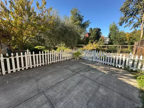 262 W Macarthur St, Sonoma, CA 95476 photo 4