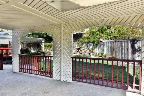 Exterior - 2728 Terry Ct, Pinole, CA 94564 photo 4 of 11
