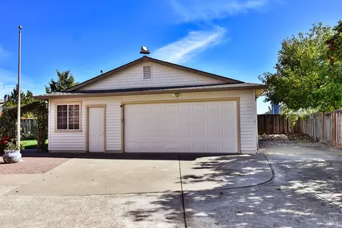 Exterior - 2728 Terry Ct, Pinole, CA 94564 photo 8 of 11