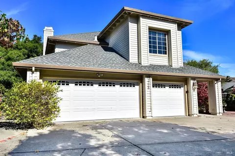 Exterior - 2728 Terry Ct, Pinole, CA 94564 photo 2 of 11