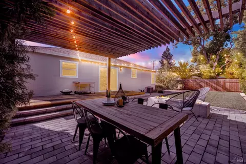1466 Ash St, Napa, CA 94559 photo 54