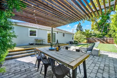 1466 Ash St, Napa, CA 94559 photo 42