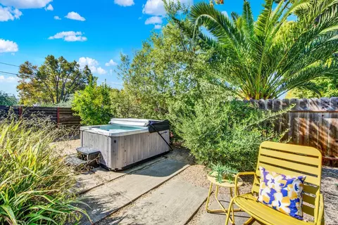 1466 Ash St, Napa, CA 94559 photo 51