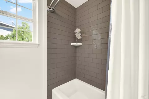 1466 Ash St, Napa, CA 94559 photo 28