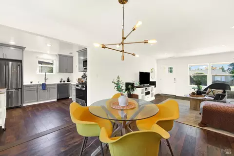 1466 Ash St, Napa, CA 94559 photo 11