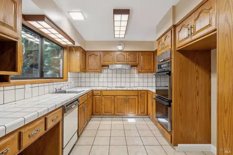 Kitchen - 6935 Lucas Valley Rd, Nicasio, CA 94946 photo 1 of 3