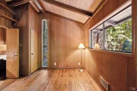 Bedroom - 6935 Lucas Valley Rd, Nicasio, CA 94946 photo 1 of 6
