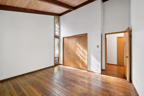 Bedroom - 6935 Lucas Valley Rd, Nicasio, CA 94946 photo 6 of 6