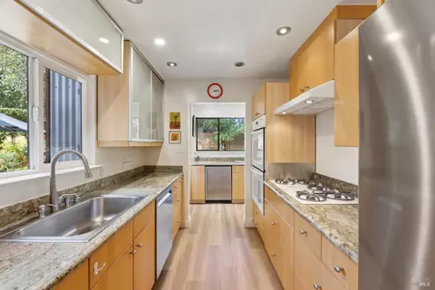 Kitchen - 1030 Yell Ln, Glen Ellen, CA 95442 photo 2 of 6