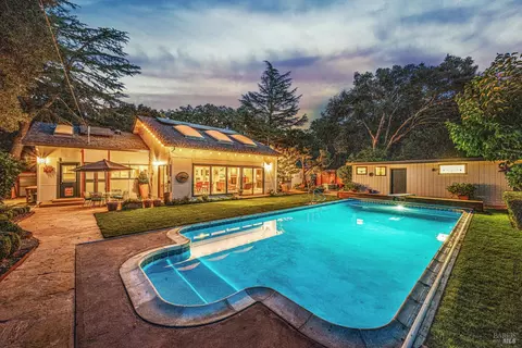 Exterior - 1030 Yell Ln, Glen Ellen, CA 95442 photo 16 of 30