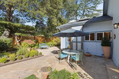 Exterior - 1030 Yell Ln, Glen Ellen, CA 95442 photo 9 of 30