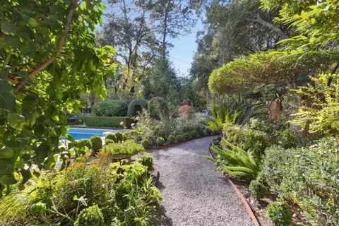 Exterior - 1030 Yell Ln, Glen Ellen, CA 95442 photo 17 of 30