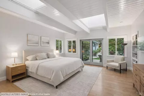 Bedroom - 1030 Yell Ln, Glen Ellen, CA 95442 photo 2 of 7