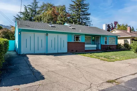 970 N Pine St, Ukiah, CA 95482 photo 2
