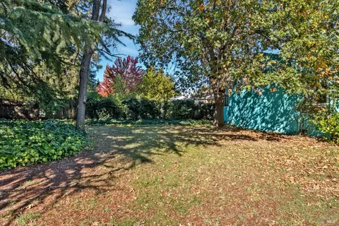 970 N Pine St, Ukiah, CA 95482 photo 19