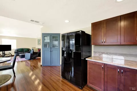 Kitchen - 240 Fuller Ln, Dixon, CA 95620 photo 4 of 7