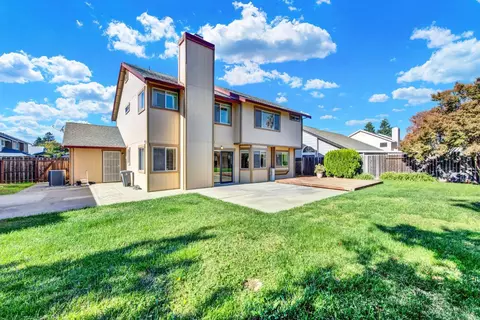Exterior - 240 Fuller Ln, Dixon, CA 95620 photo 5 of 12