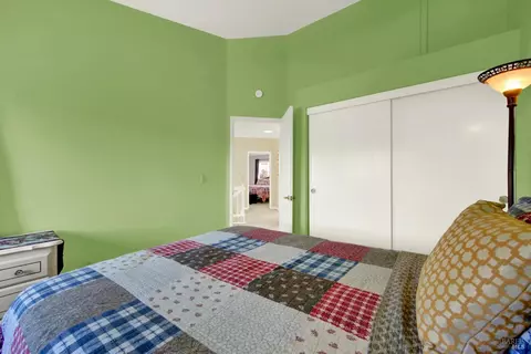Bedroom - 240 Fuller Ln, Dixon, CA 95620 photo 6 of 9