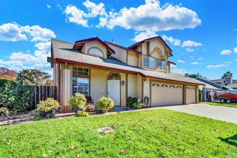 Exterior - 240 Fuller Ln, Dixon, CA 95620 photo 2 of 12