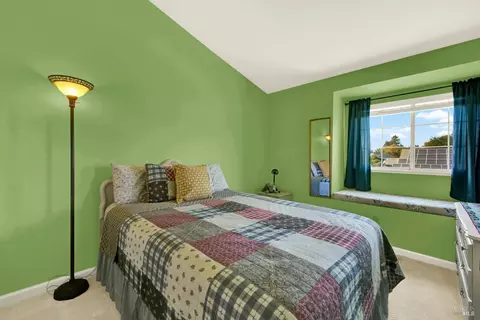 Bedroom - 240 Fuller Ln, Dixon, CA 95620 photo 5 of 9