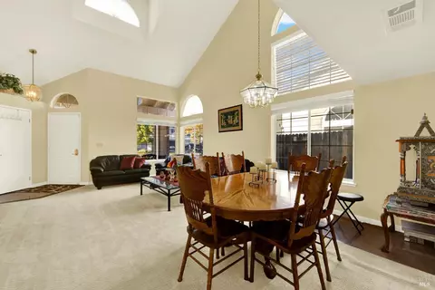 Dining - 240 Fuller Ln, Dixon, CA 95620 photo 1 of 2