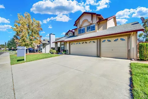 Exterior - 240 Fuller Ln, Dixon, CA 95620 photo 3 of 12