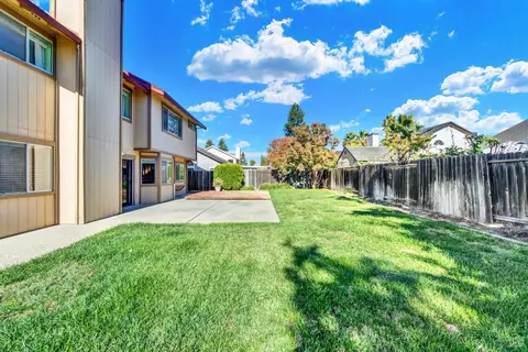 Exterior - 240 Fuller Ln, Dixon, CA 95620 photo 7 of 12
