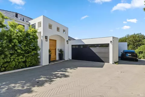Exterior - 2 Audrey Ct, Tiburon, CA 94920 photo 1 of 16