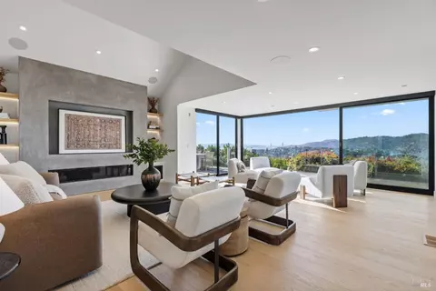 Living - 2 Audrey Ct, Tiburon, CA 94920 photo 5 of 10