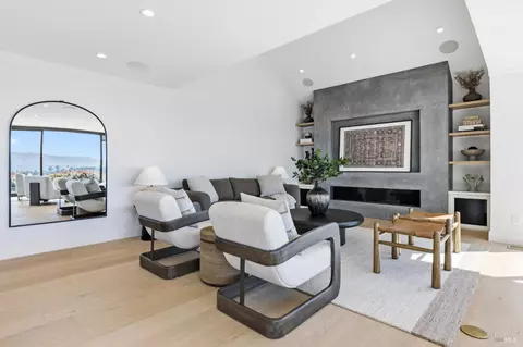 Living - 2 Audrey Ct, Tiburon, CA 94920 photo 7 of 10