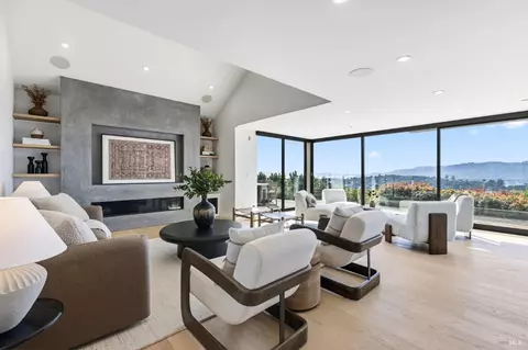 Living - 2 Audrey Ct, Tiburon, CA 94920 photo 2 of 10