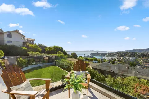 View/Area - 2 Audrey Ct, Tiburon, CA 94920 photo 4 of 5
