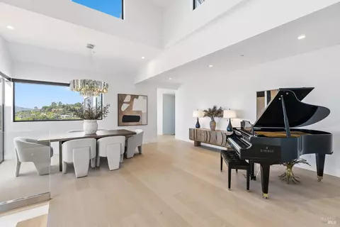 Dining - 2 Audrey Ct, Tiburon, CA 94920 photo 6 of 11