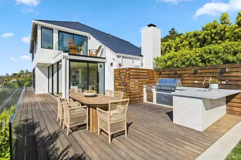 Exterior - 2 Audrey Ct, Tiburon, CA 94920 photo 3 of 16
