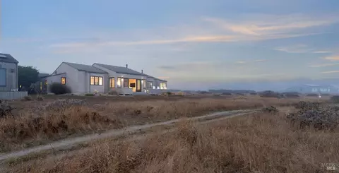 200 Del Mar Pt, The Sea Ranch, CA 95497