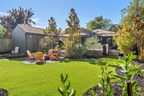 Exterior - 18445 1st Ave, Sonoma, CA 95476 photo 10 of 15
