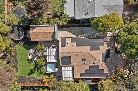 View/Area - 18445 1st Ave, Sonoma, CA 95476 photo 2 of 4