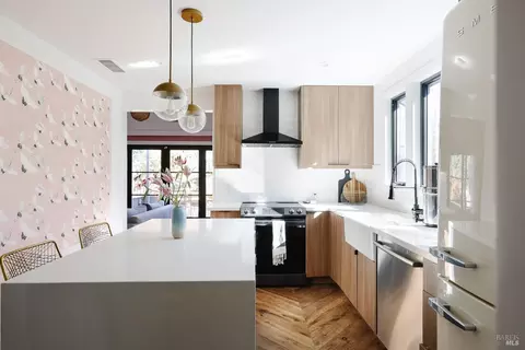 Kitchen - 18445 1st Ave, Sonoma, CA 95476 photo 1 of 7