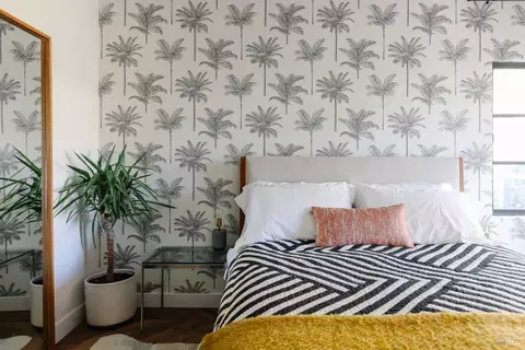 Bedroom - 18445 1st Ave, Sonoma, CA 95476 photo 1 of 8