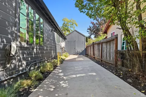 Exterior - 18445 1st Ave, Sonoma, CA 95476 photo 13 of 15