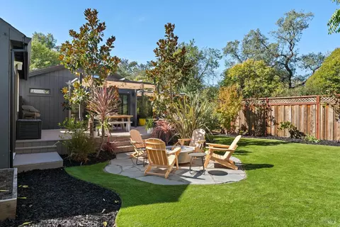 Exterior - 18445 1st Ave, Sonoma, CA 95476 photo 11 of 15