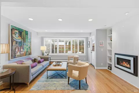 52 Park Ter, Mill Valley, CA 94941