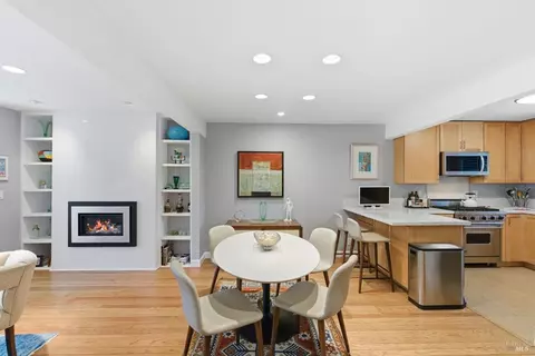 Dining - 52 Park Ter, Mill Valley, CA 94941 photo 2 of 5