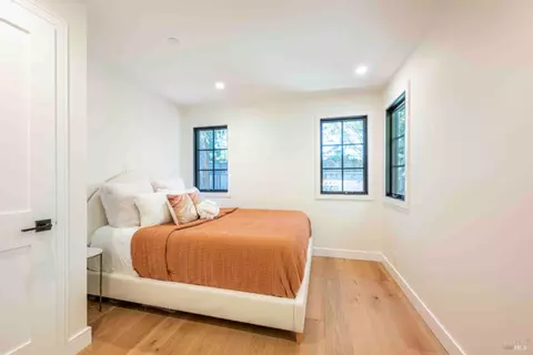 Bedroom - 851 Second St E, Sonoma, CA 95476 photo 5 of 5
