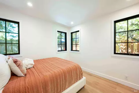 Bedroom - 851 Second St E, Sonoma, CA 95476 photo 4 of 5