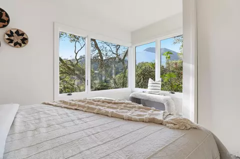 Bedroom - 19 Cushing Dr, Mill Valley, CA 94941 photo 6 of 11