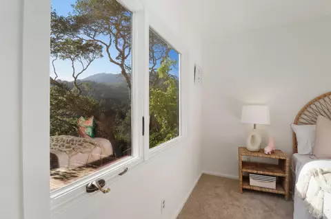 Bedroom - 19 Cushing Dr, Mill Valley, CA 94941 photo 5 of 11
