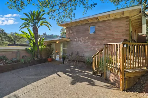 Exterior - 19 Cushing Dr, Mill Valley, CA 94941 photo 2 of 16