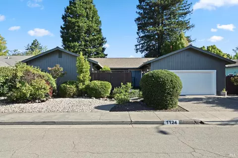 1124 Sunnyslope Dr, Santa Rosa, CA 95404