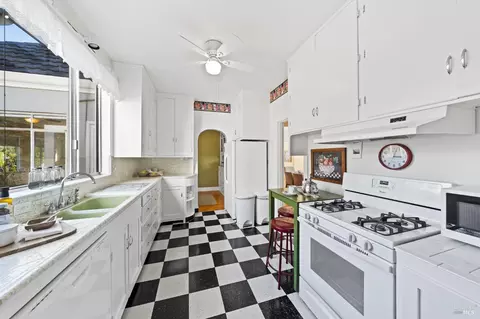6 Hanns Ave, Vallejo, CA 94590 photo 21